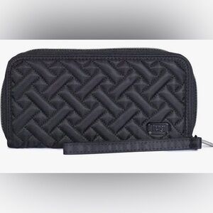 Lug Handspring Wallet - Retired
Item